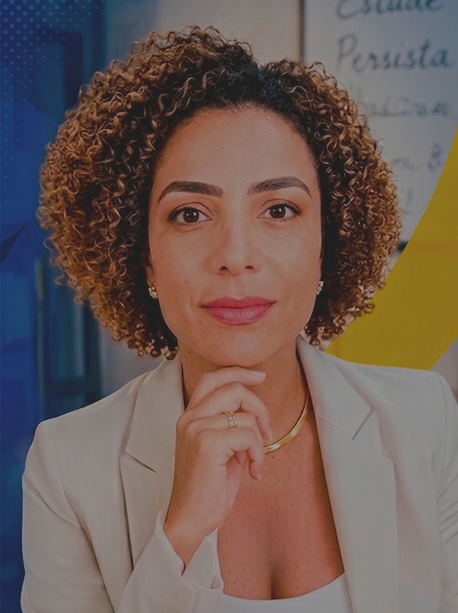 Viviany Rodrigues - Enfermeira, sanitarista e mentora para concursos públicos